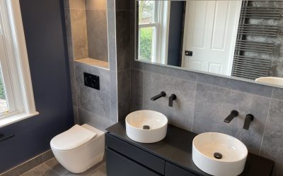 Family bathroom with a challenging shape